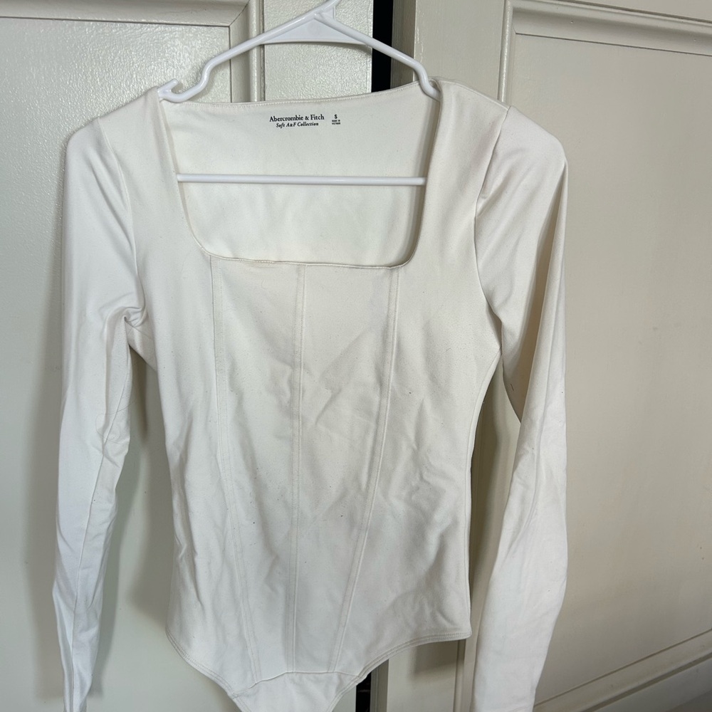Abercrombie & Fitch Cream Long-Sleeve Square-Neck Bodysuit